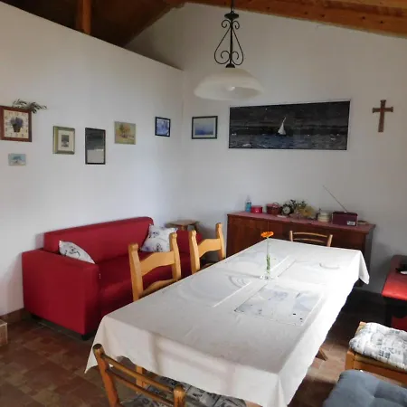 Σπίτι διακοπών Aba Zut Island House